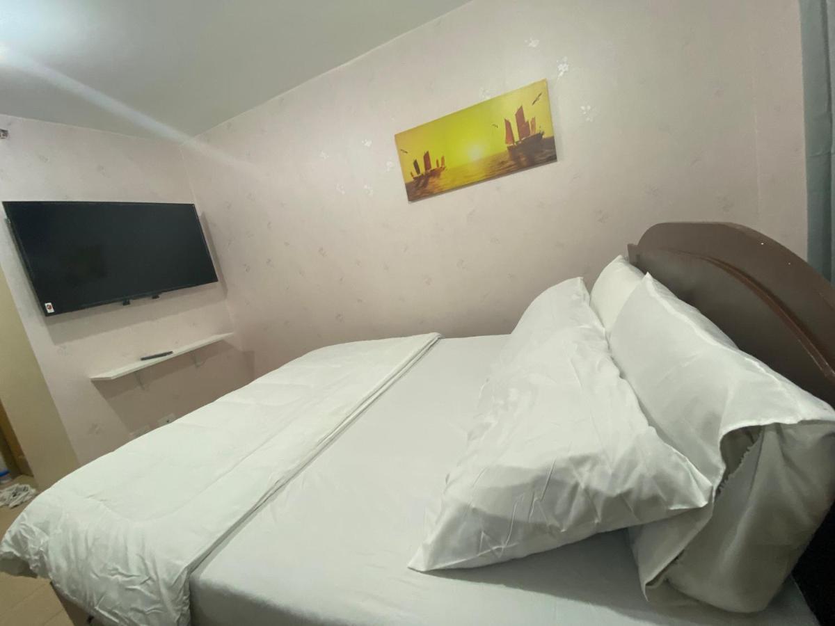 8 Spatial Condominium Davao City Exteriör bild