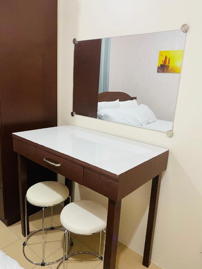 8 Spatial Condominium Davao City Exteriör bild